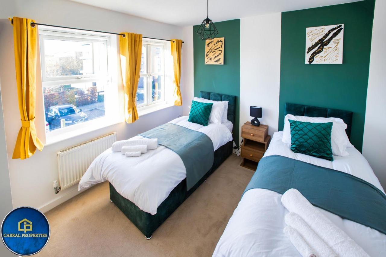 Apartment 3bed House In By Cabralproperties - Free Parking, Contractors House *